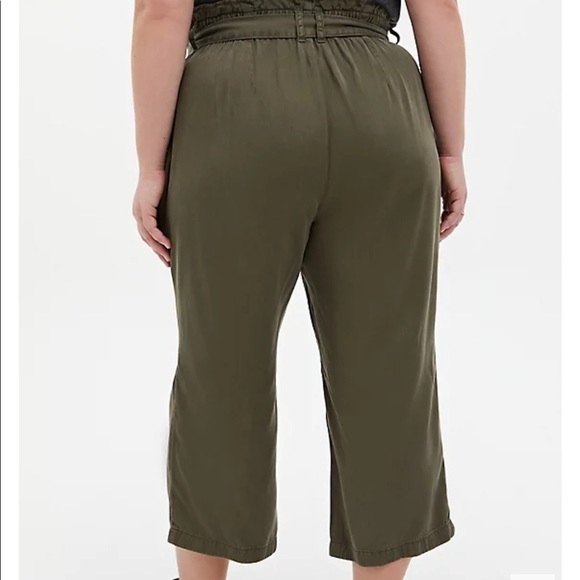 Nwt Torrid size 10 Olive Green Tencel Utility Pant - Picture 2 of 3